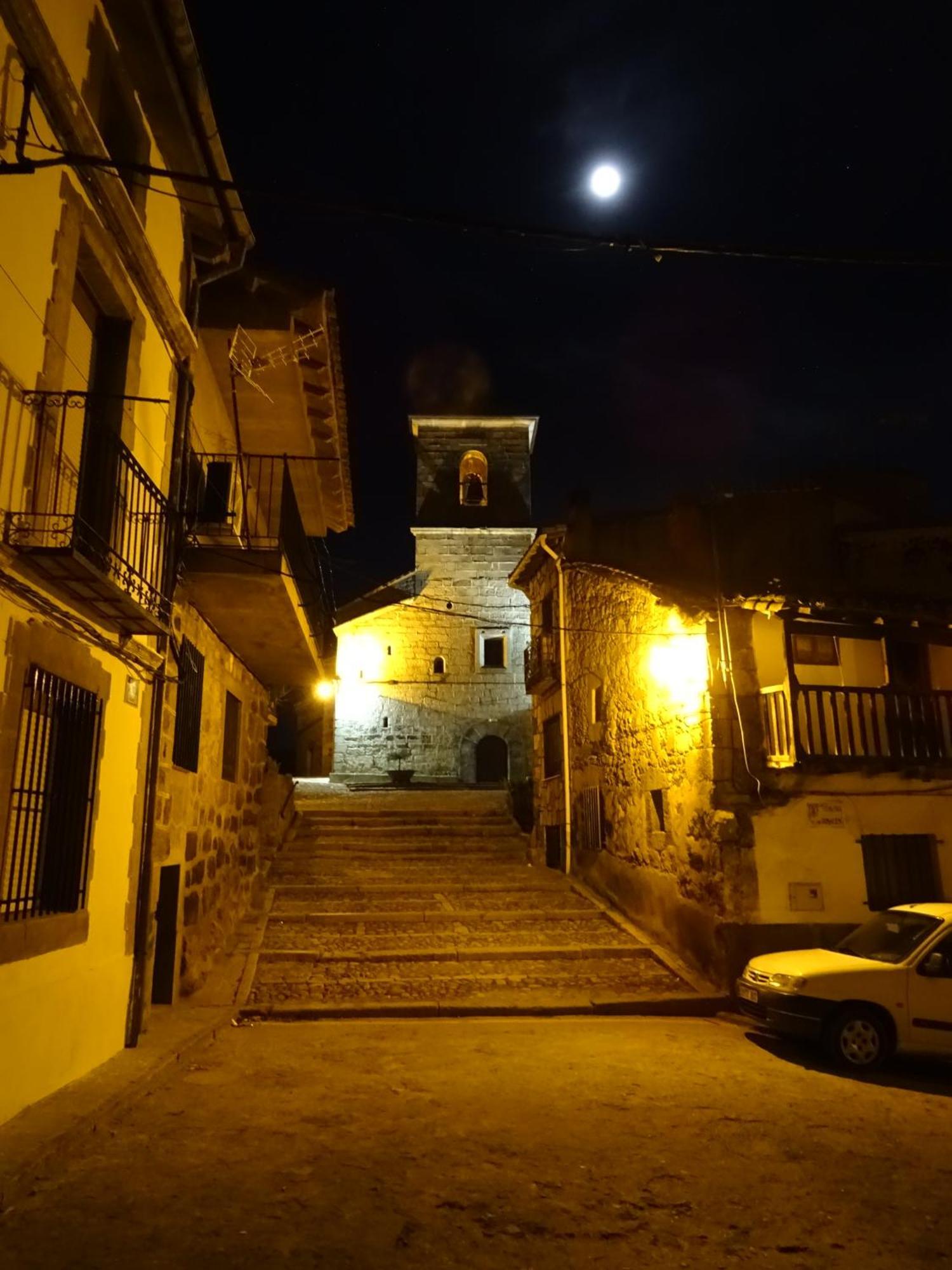 Amatalasvinas Piedralaves Exterior photo
